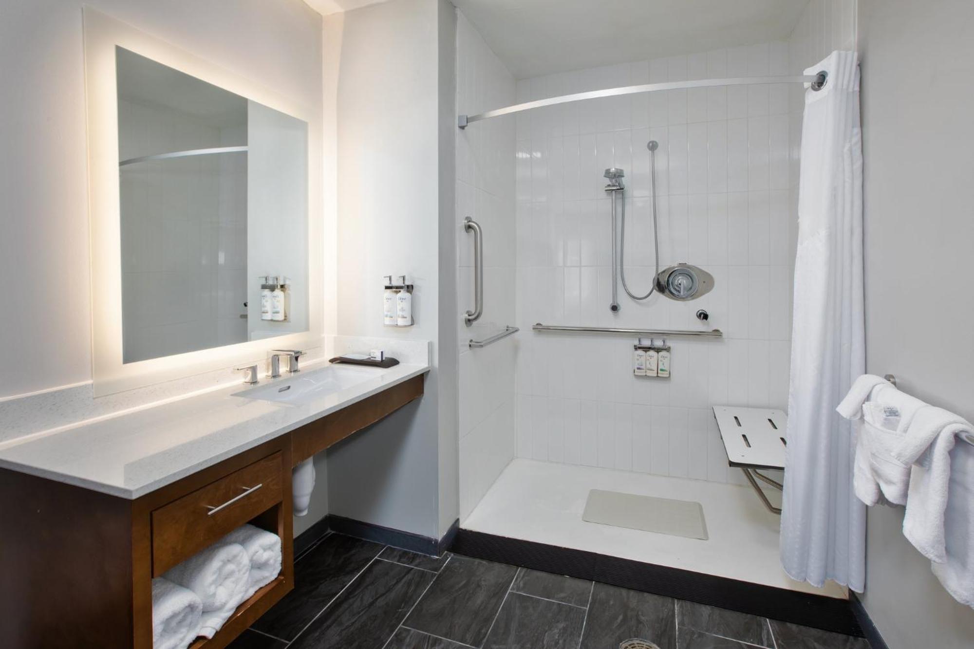 Staybridge Suites - Ames By Ihg Extérieur photo
